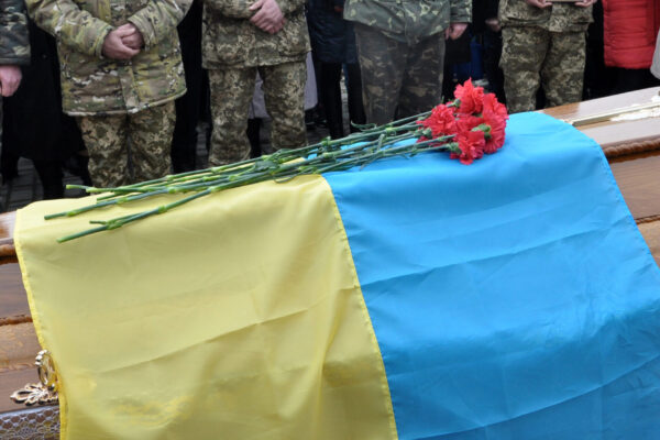 Toată Ucraina e în lacrimi! S-au decretat 3 zile de doliu. Au anunțat acum decesul