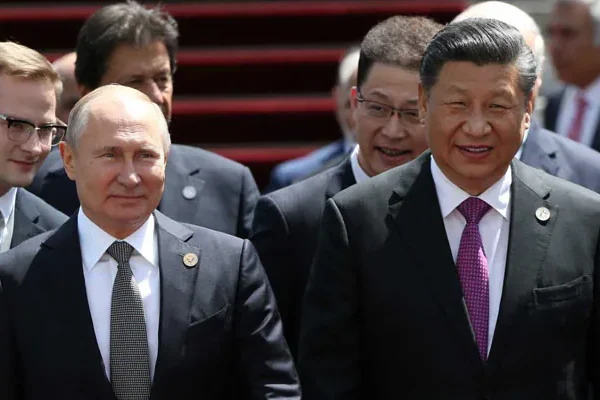 Xi Jinping și Vladimir Putin se întâlnesc la Forumul Belt and Road: Ambii lideri contestă supremația SUA