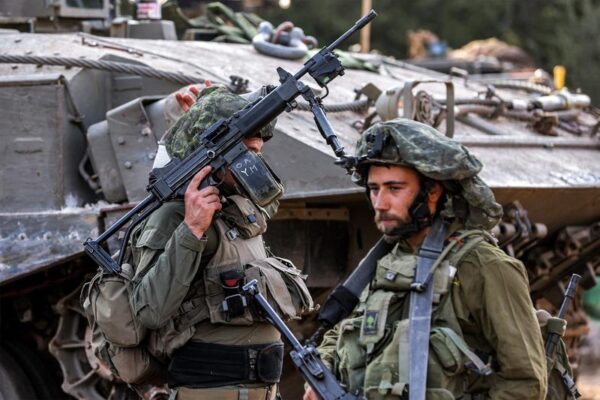 Noi imagini cu forțele terestre israeliene care se luptă cu militanții Hamas în nordul Fâșiei Gaza