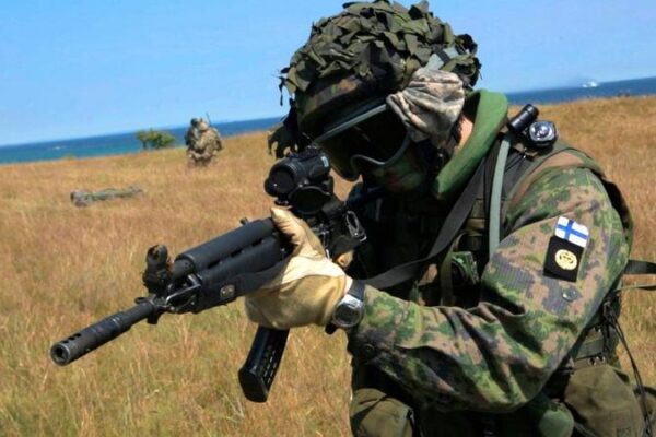 Finlanda se pregătește de război cu Rusia și își consolidează cooperarea militară cu SUA