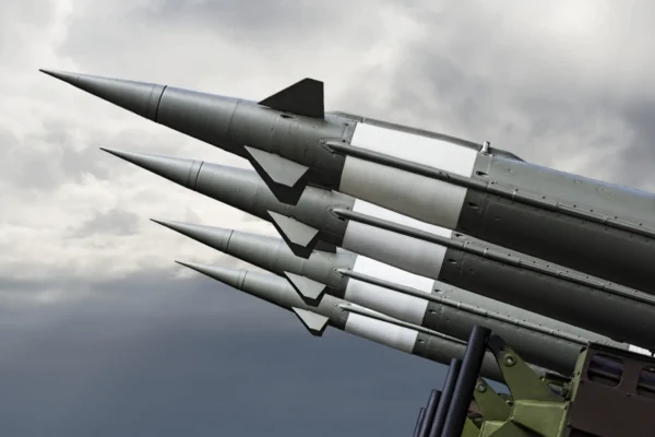 Belarus a primit toate armele nucleare promise de Rusia. Polonia, cuprinsă de panică