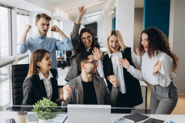 Salariile bugetarilor, majorate de la 1 ianuarie prin OUG