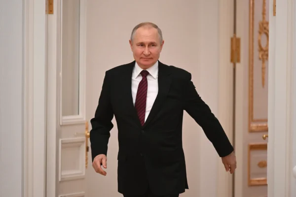 Putin se laudă cu rezultatul războiului în Ucraina şi pune condiţii Occidentului