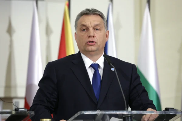Senatori din SUA urmează să depună o rezoluție prin care să condamne regresul democratic al Ungariei