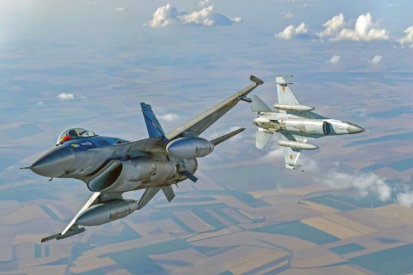 România, Turcia și Franța au ridicat F-16 și Rafale pentru interceptarea avioanelor rusești