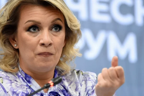 România, ținta propagandei lui Putin. Zaharova s-a trezit vorbind despre economie