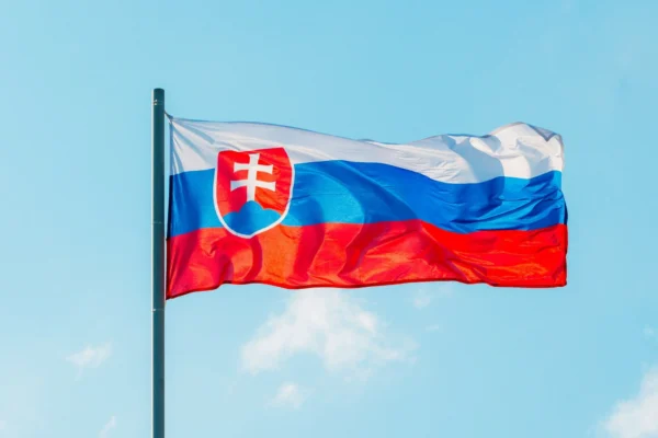 Slovacia: un diplomat pro-Occident se află în frunte în turul doi
