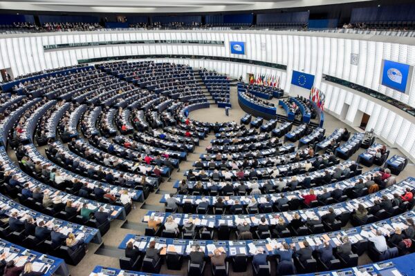 Corupție la Bruxelles. Banii lui Putin, implicați în europarlamentare