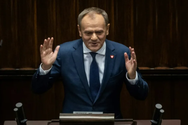 Premierul polonez spune că a primit ameninţări după tentativa de asasinare a omologului slovac
