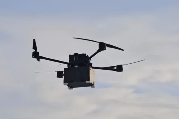 Dronele cu inteligență artificială amenință forțele americane