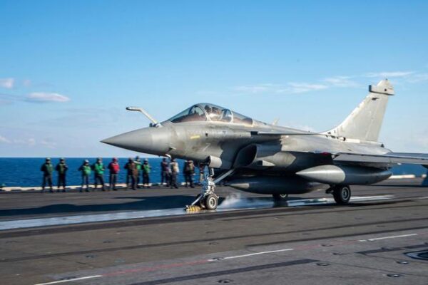 Conflict lângă România? Croația cumpără HIMARS din SUA. Serbia și-a luat avioane Rafale din Franța
