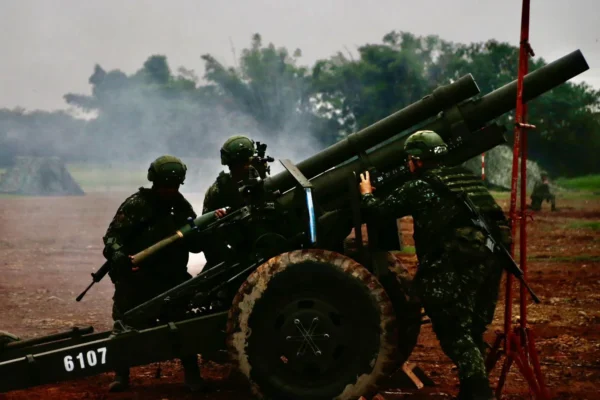 Provocare militară fără precedent lângă Taiwan. Insula, înconjurată de armata Chinei comuniste