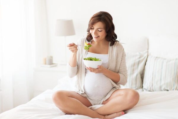 Alimentația în sarcină: Ghid util pentru o nutriție echilibrată