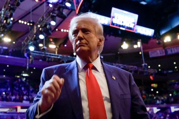 Trump și echipa sa susțin izolarea Chinei și eliminarea bazelor pentru aprofundarea cooperării China-Rusia