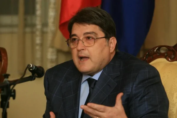 Ministrul Emil Hurezeanu, contestat din Elveția. „Întrebați orice membru al corpului diplomatic de la Berlin sau de la Viena”