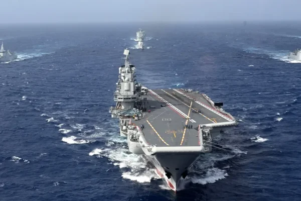 La un pas de război. China trimite 90 de nave de luptă lângă Taiwan. Ce poate face SUA