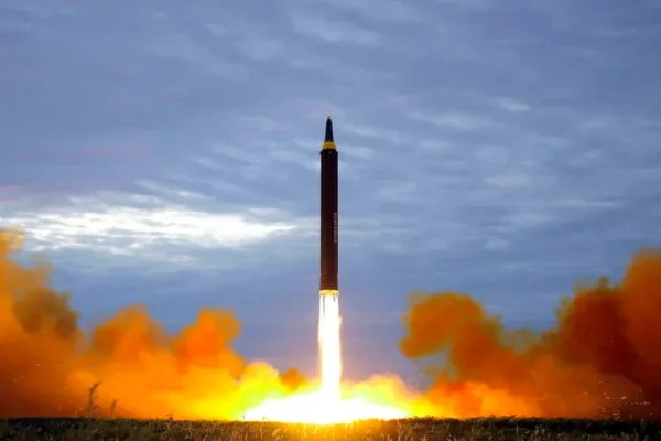 Rusia pune rachete intermediare împotriva NATO pentru un „răspuns decisiv”. România, amenințată