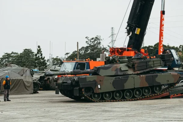 Taiwanul pregătește „garda de fier” Abrams pentru invazia Chinei. Sunt cele mai puternice tancuri