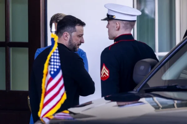 Lacrimi și șoc în Ucraina după întâlnirea tensionată dintre Volodimir Zelensky şi Donald Trump. „Pur și simplu plâng din cauza a ceea ce aud”