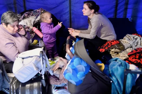 România are 4.500 adăposturi cu murături. Proprietarii au 24 ore sa le golească in caz de razboi