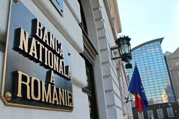 BNR: Datoria externă totală a României a crescut în primele două luni, la 208,287 miliarde euro