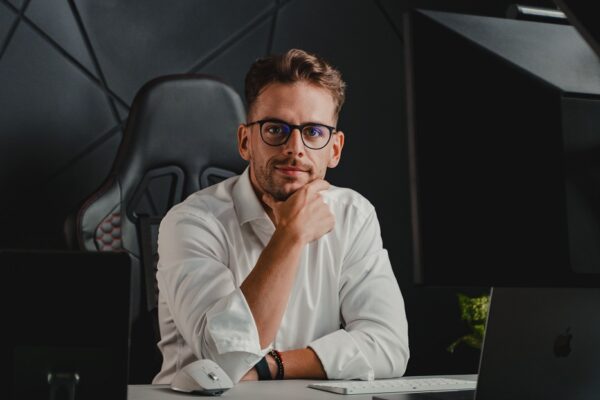 Bogdan Cical, la Radio România Actualități: „Inteligența Artificială nu e magie. Este o unealtă – și responsabilitatea este a noastră”