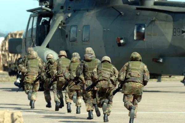 Tensiuni la Marea Neagră. 4.000 de soldați NATO, în România, pentru apărarea Flancului Estic
