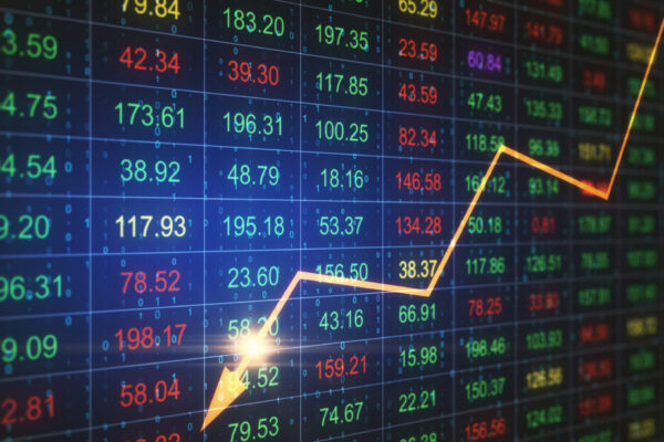 5 strategii de investiții în contextul războaielor comerciale și al riscurilor de recesiune