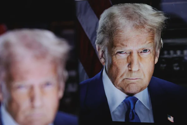Trump a pornit mașinăria de război pentru a lovi în plin Rusia