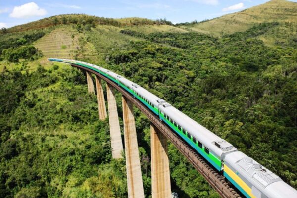 China construiește o cale ferată care va traversa toată America de Sud