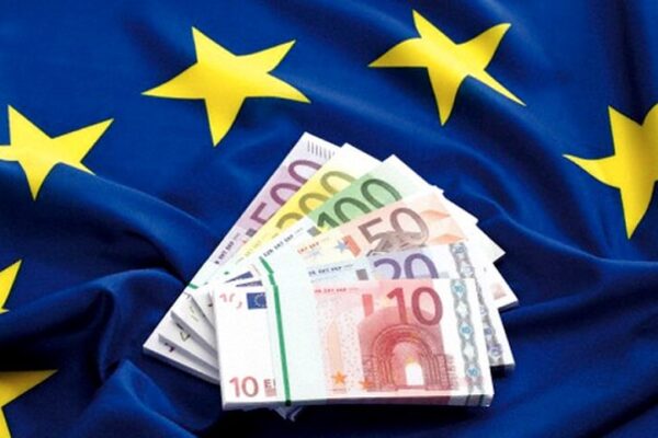 România riscă să piardă 11,9 miliarde de euro din PNRR