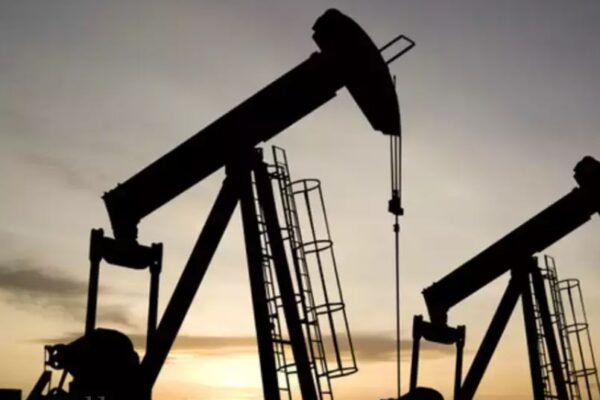 Preţurile petrolului au scăzut marţi cu 1%