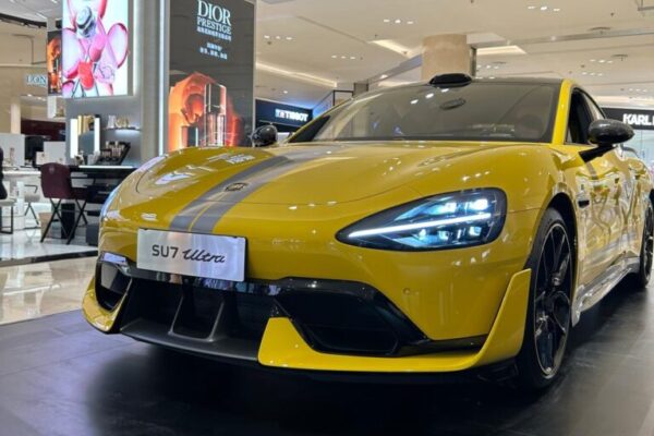 Xiaomi SU7 Ultra Debutează în Gran Turismo 7: Parteneriatul care Accelerează Viitorul Electric