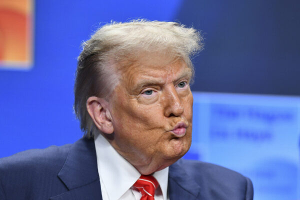Trump amenință cu expulzarea lui Elon Musk. Ura dintre cei doi ia amploare