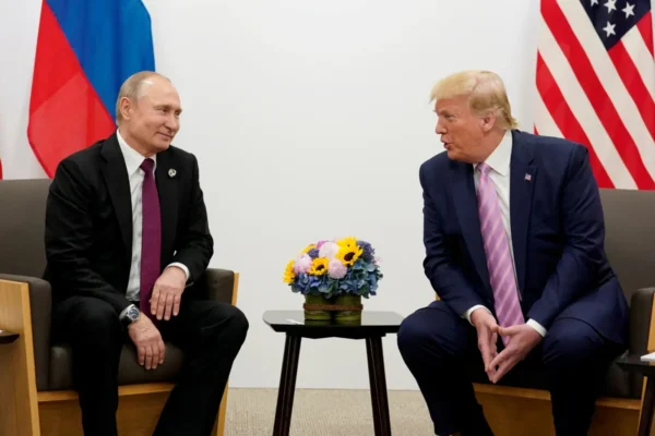 Întâlnirea Trump-Putin va avea loc mai devreme, anunță Casa Albă