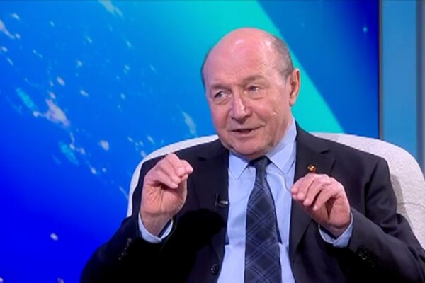 Traian Băsescu propune intervenția FMI: Coaliția nu își asumă „nici tehnic, nici politic” măsurile pentru redresarea economiei  