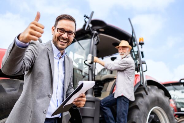 Investițiile în utilaje agricole în 2026: ce trebuie să știi și cum le integrezi eficient