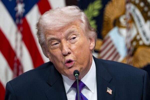 Donald Trump acuză din nou statele NATO că „nu au făcut absolut nimic” pentru a ajuta în cazul Iranului. „SUA nu uită”