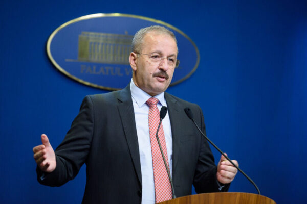 Vasile Dîncu: „Nu avem destule argumente să spunem că AUR e partid extremist”