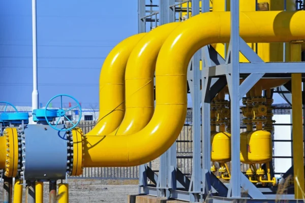UE se aşteaptă la preţuri „foarte ridicate” la petrol şi gaze în această iarnă: „Nu există nicio îndoială că va fi dificil”