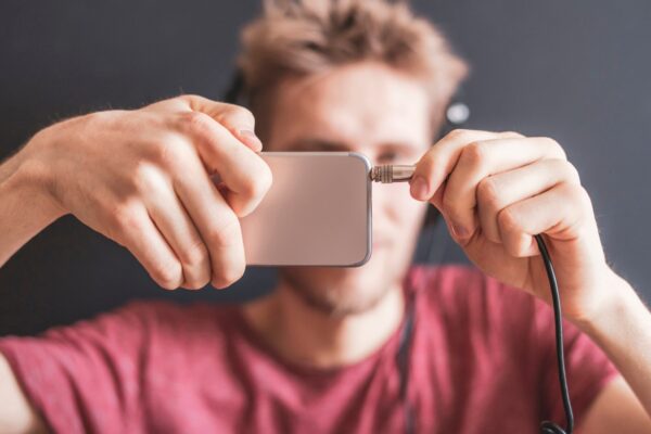 Încărcătoare USB-C cu putere rapidă: care sunt cele mai sigure