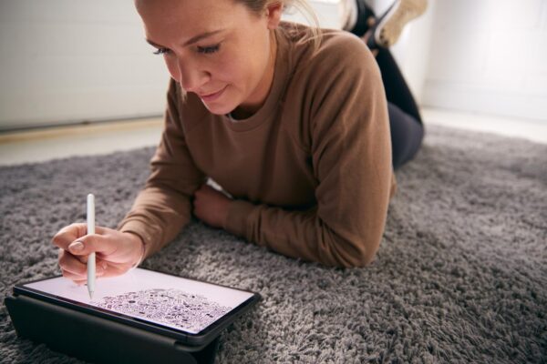 Tablete cu stylus pentru artiști digitali: ghid complet de selecție